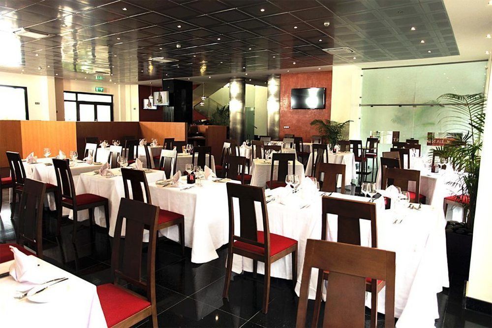 Star Land Hotel Bonapriso Douala Esterno foto